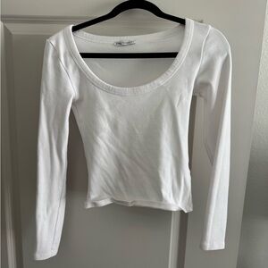 Zara White Scoop Neck Long-Sleeve Top